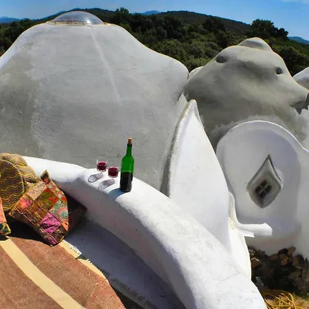 Holiday home Ecological Dome Structure With A Natural Pool For A Glamping Getaway Near Madrid, Spain *